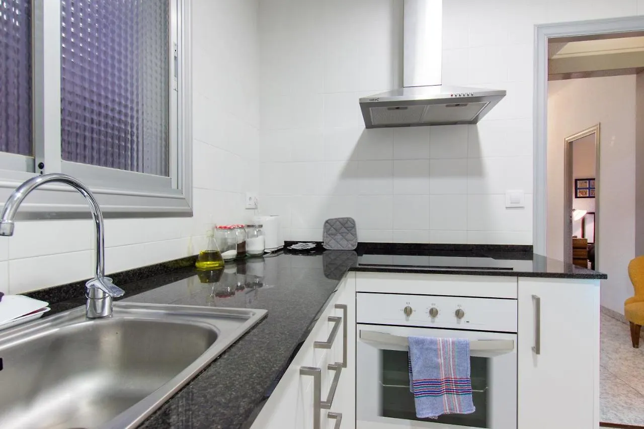 Charm Apartment Sagrada Familia Barcelona 0*,